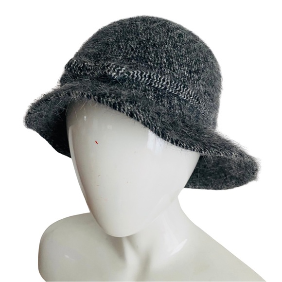 VTG Y2K Women's Nine West 100% Gray Mohair Hat Bow strap Detail Bucket Winter - Picture 1 of 13